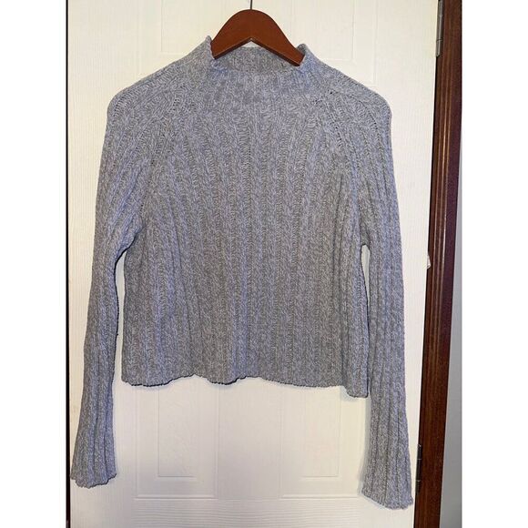 American Eagle Gray Mock Neck Cropped Sweater  Size Small - Picture 1 of 10